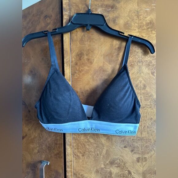 Calvin Klein bralette - Picture 1 of 5